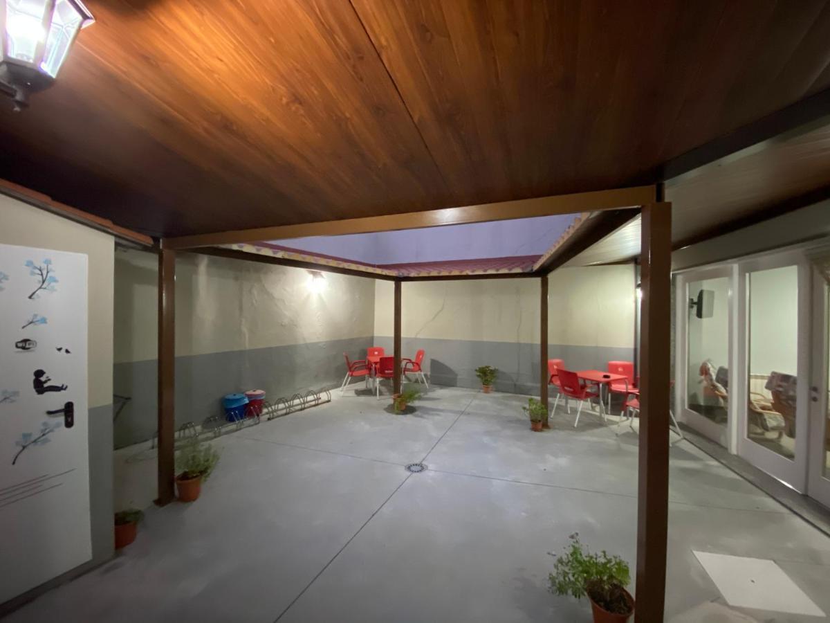 Albergue Pereiro Melide Εξωτερικό φωτογραφία