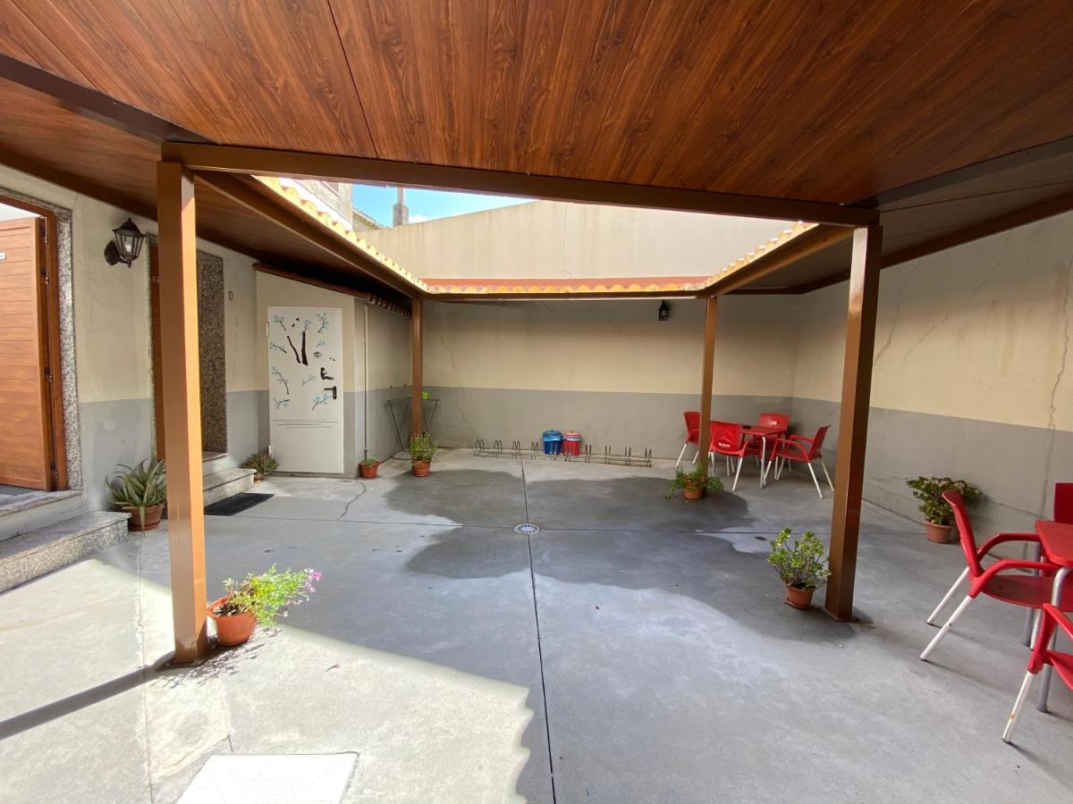 Albergue Pereiro Melide Εξωτερικό φωτογραφία